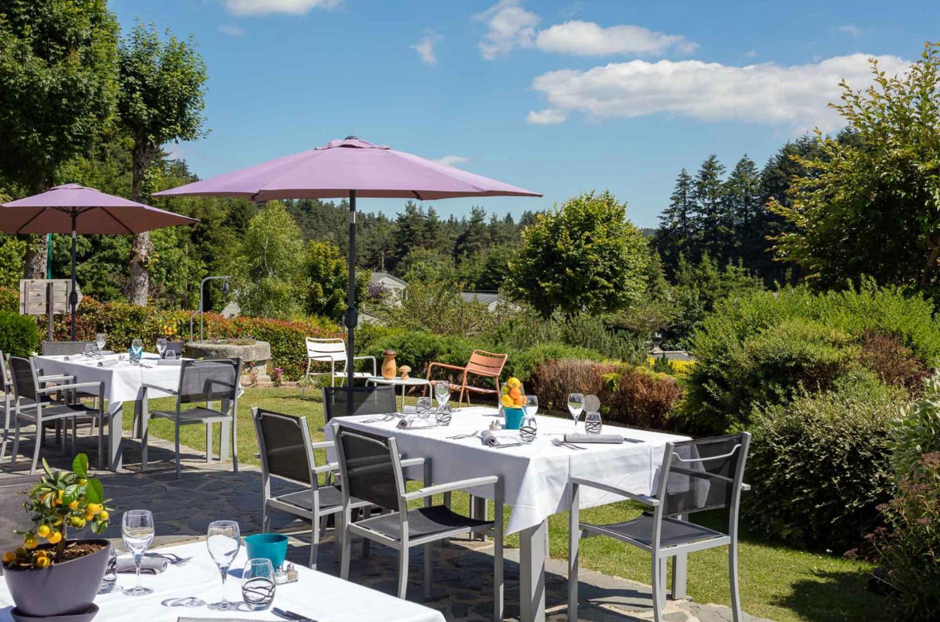 Hotel Bel Horizon Le Chambon-sur-Lignon Exterior foto